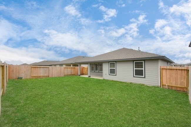 Building Photo - 7803 Golden Rubia Ln