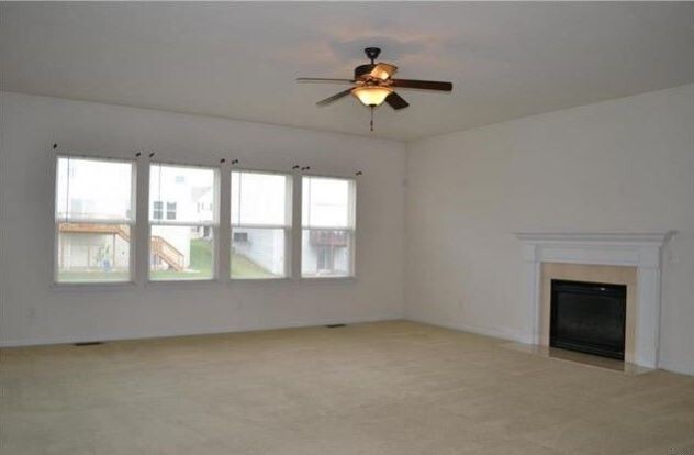 Building Photo - 72 Brighton Park Dr