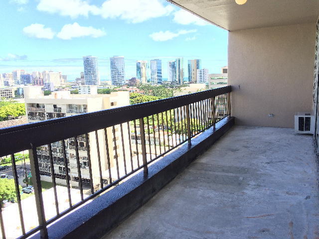 Building Photo - 775 Kinalau Pl