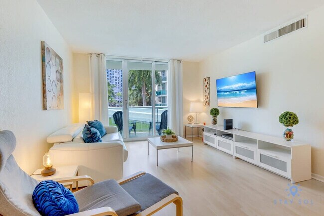 Primary Photo - 3901 S Ocean Dr