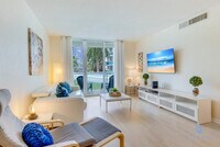 Building Photo - 3901 S Ocean Dr