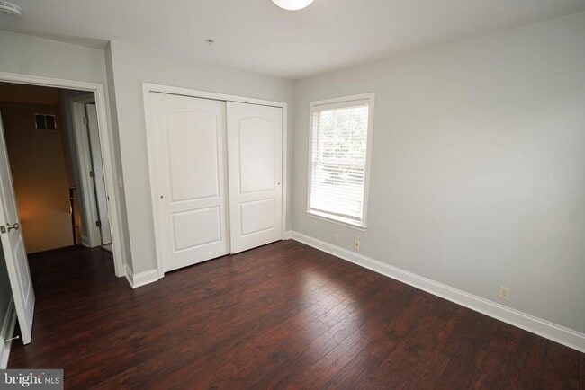 Building Photo - 1455 Hidden Meadow Ln