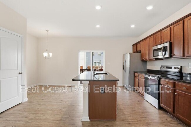Building Photo - 202 Magellan Dr