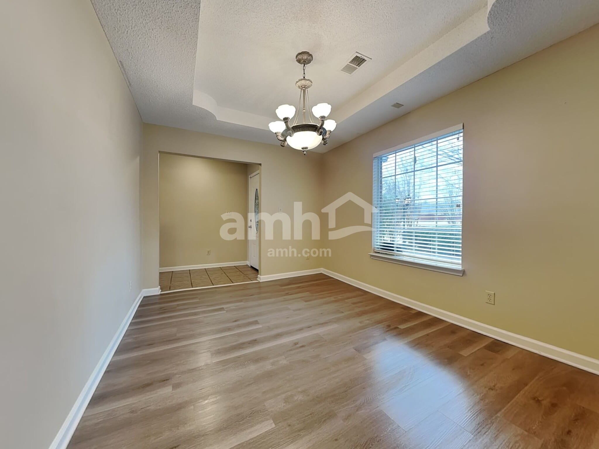 Building Photo - 6768 Cassidy Dr