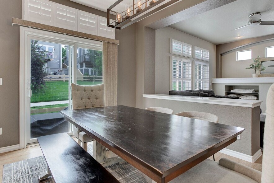 Building Photo - 3070 Redhaven Way