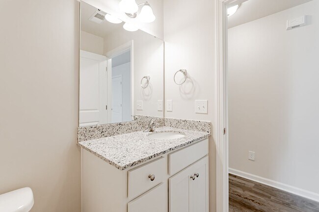 Building Photo - Beautiful Blythewood 5 Bedroom Home - avai...