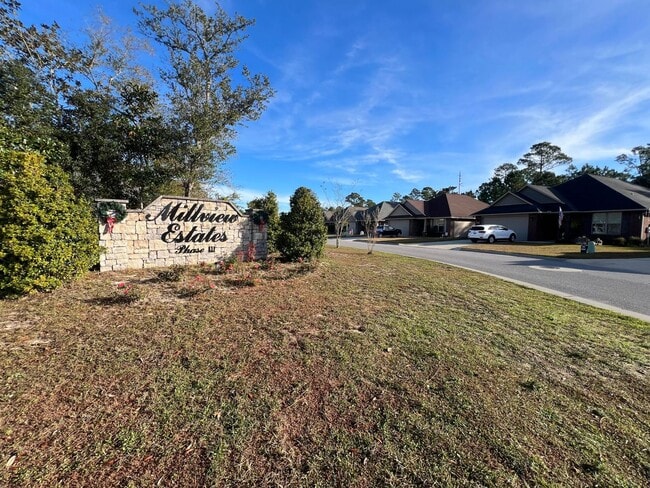 Building Photo - Pensacola - Millview Estates - 3 Bedroom, 2 Bathroom