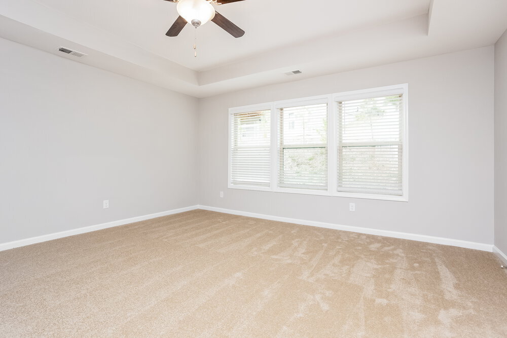 Building Photo - 387 Lenore Ct