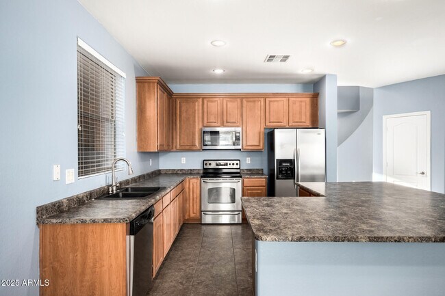 Building Photo - 7842 W Andrea Dr