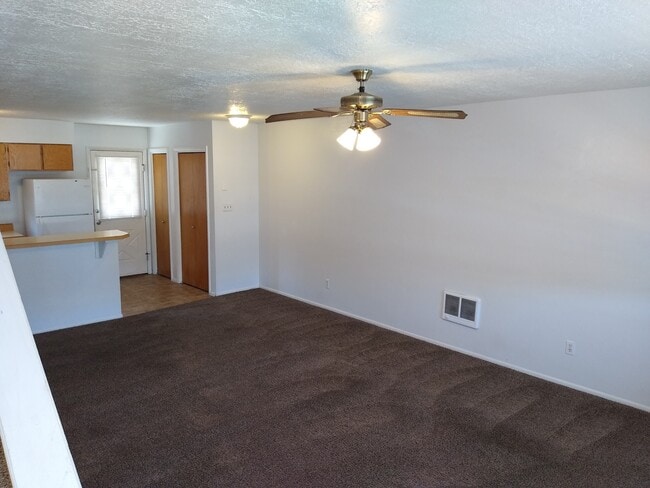 Building Photo - 101 N 1850 W