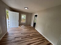 Building Photo - 211 #A W South St