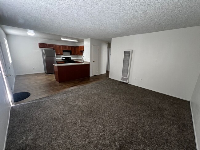 Building Photo - 73774 Cactus Dr