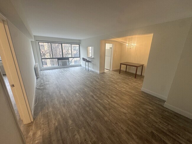 Building Photo - 3901 Tunlaw Rd NW