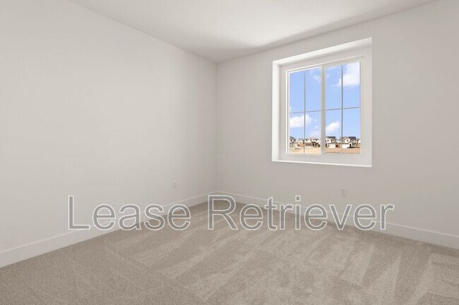 Building Photo - 4748 Concordia Ave