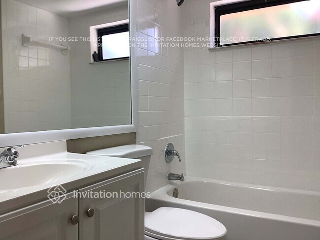 Building Photo - 1415 Woodstork Dr