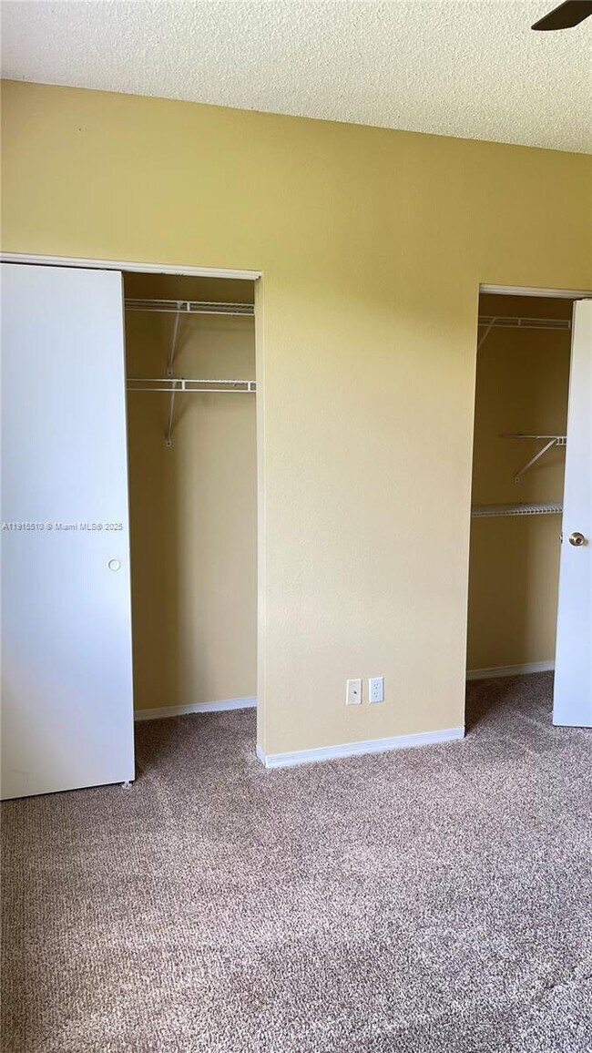 Building Photo - 8110 San Carlos Cir