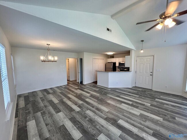 Building Photo - 241 Waters Edge Ln