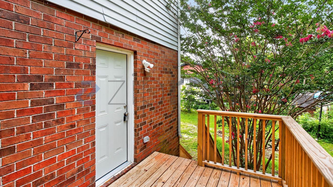 Building Photo - 628 Netherlands Dr
