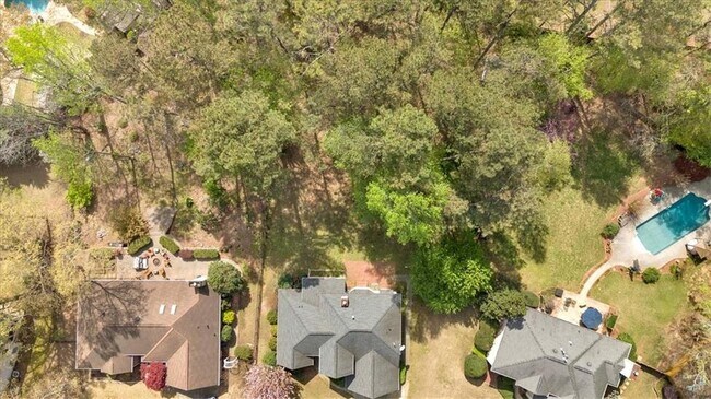 Building Photo - 3525 Sir Johns Ct NW