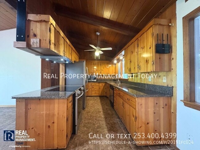 Building Photo - 10922 Greengate Ln SW