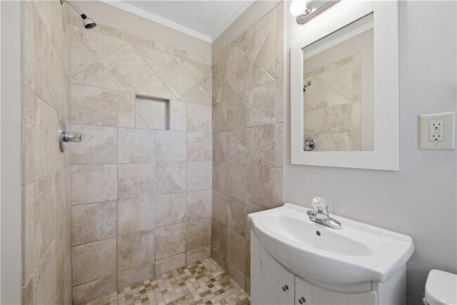 Building Photo - 5825 Loire Dr