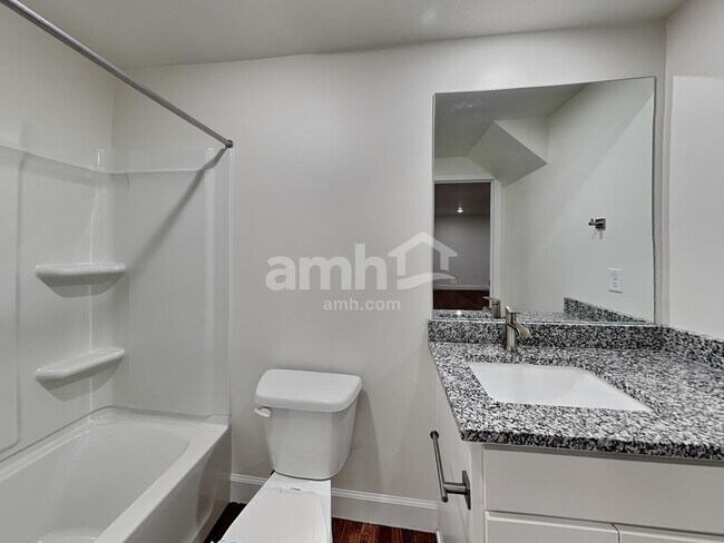 Building Photo - 5966 Verdigris Dr