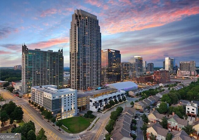 Building Photo - 270 17th St NW