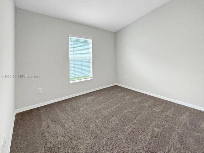 Building Photo - 2060 Stillview Pass