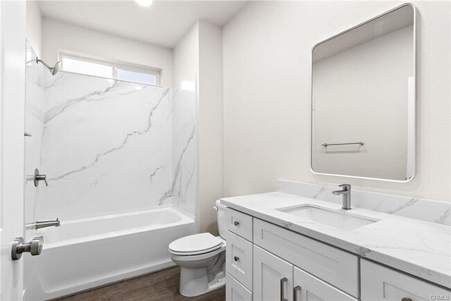 Building Photo - Brand New, Great Two Bedroom Home on The R...