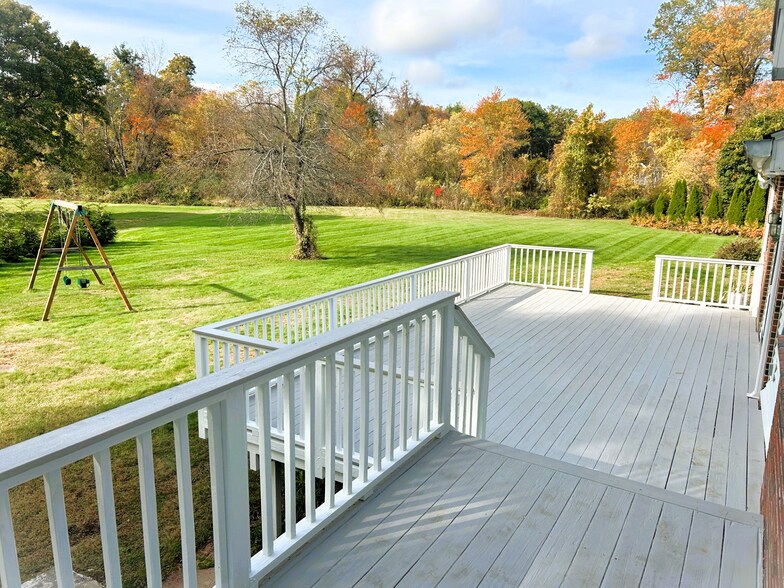 Building Photo - 39 Jackson St