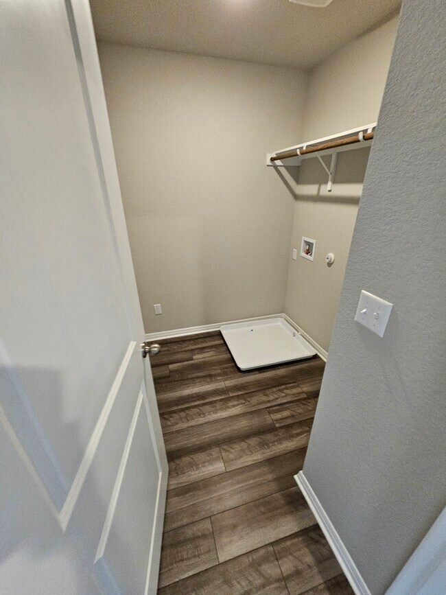 Building Photo - 3708 Sweet Watermelon Ln