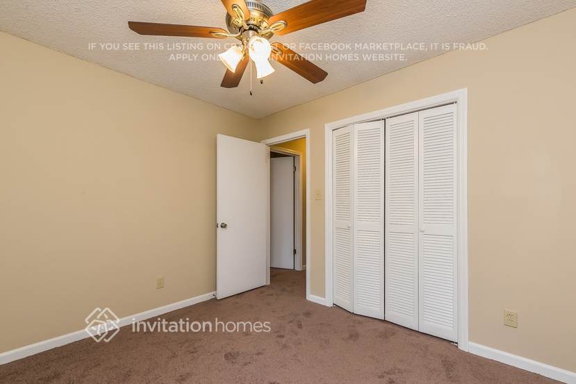Building Photo - 651 Willow Ridge Dr NE
