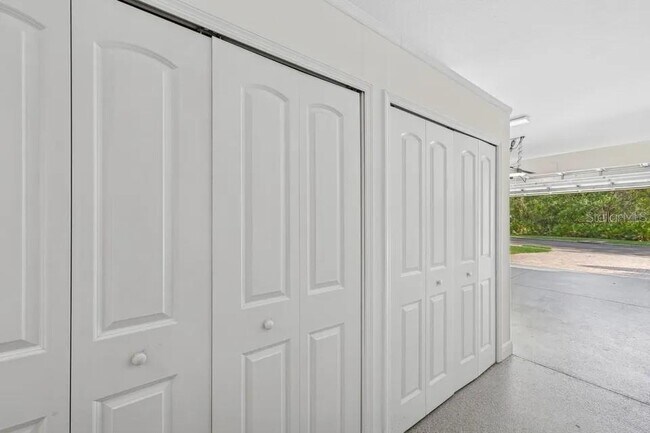 Building Photo - 7346 Edenmore St