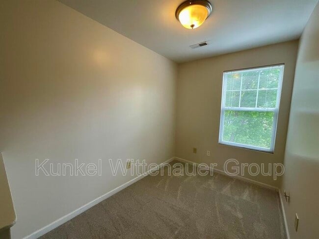 Building Photo - 2037 Celebration Park Cir