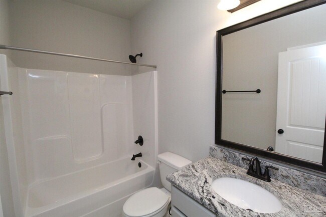 Building Photo - 8480 Beech Tree Rd