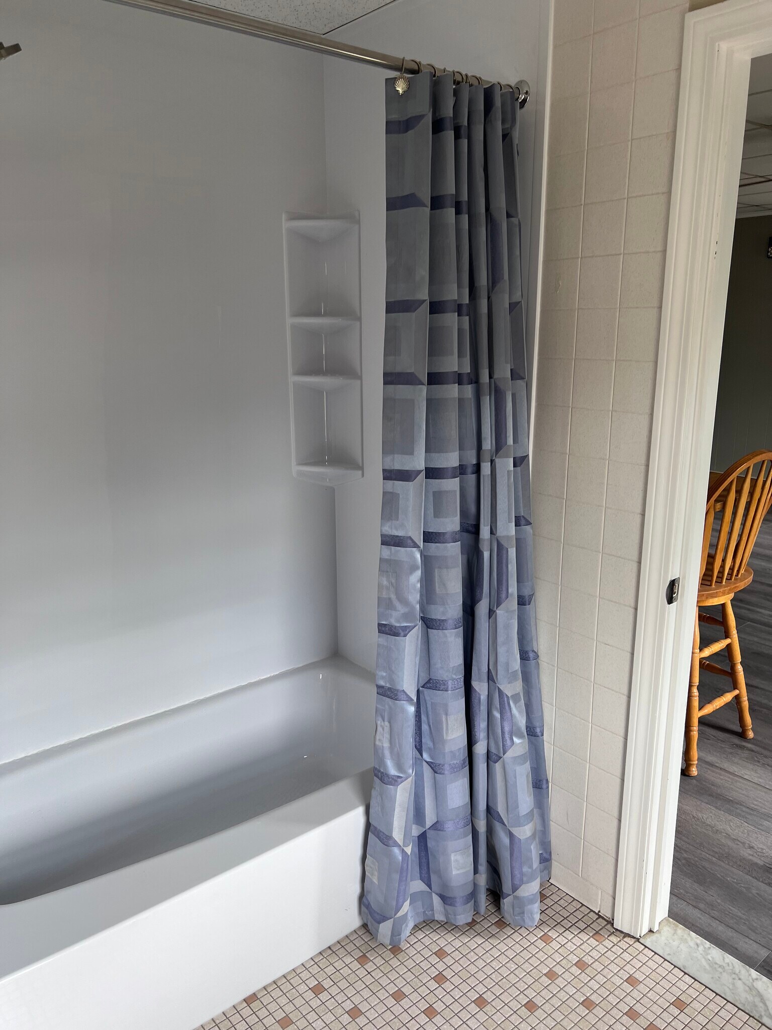 Building Photo - 619 Child St