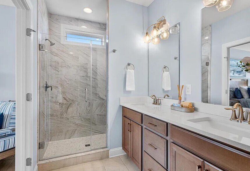 Building Photo - 22420 Jayda Dr