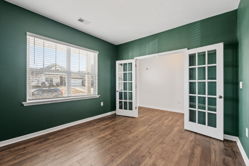 Building Photo - 121 Bayridge Rd