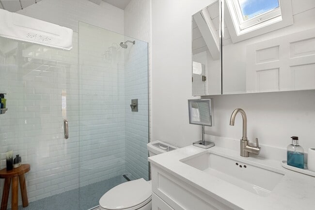 Building Photo - 1 Doc Ryder Dr