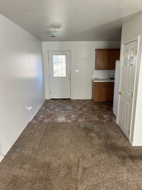 Building Photo - 317 E Lucy Ave