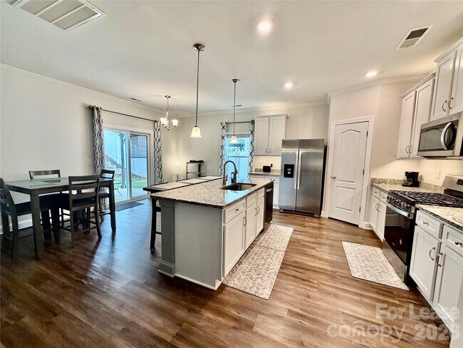 Building Photo - 1220 Pecan Ridge Rd