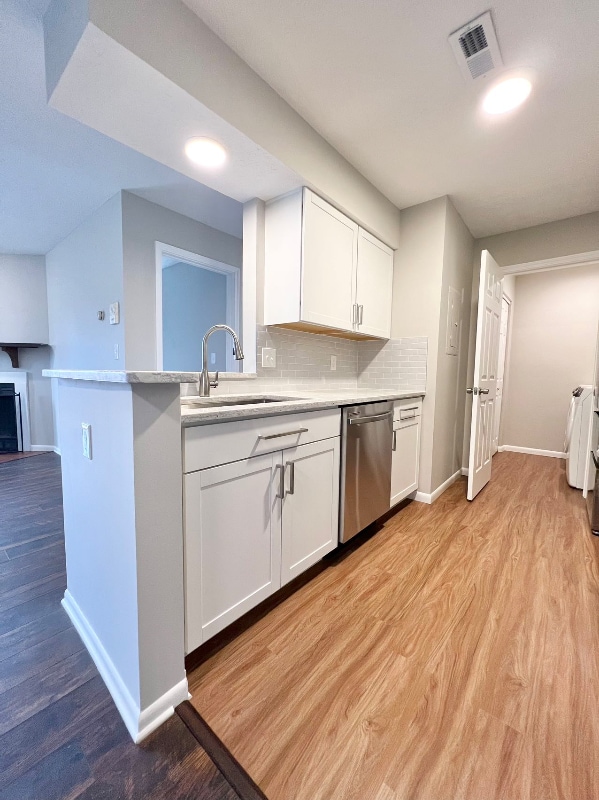 Building Photo - 2265 Hedgerow Road