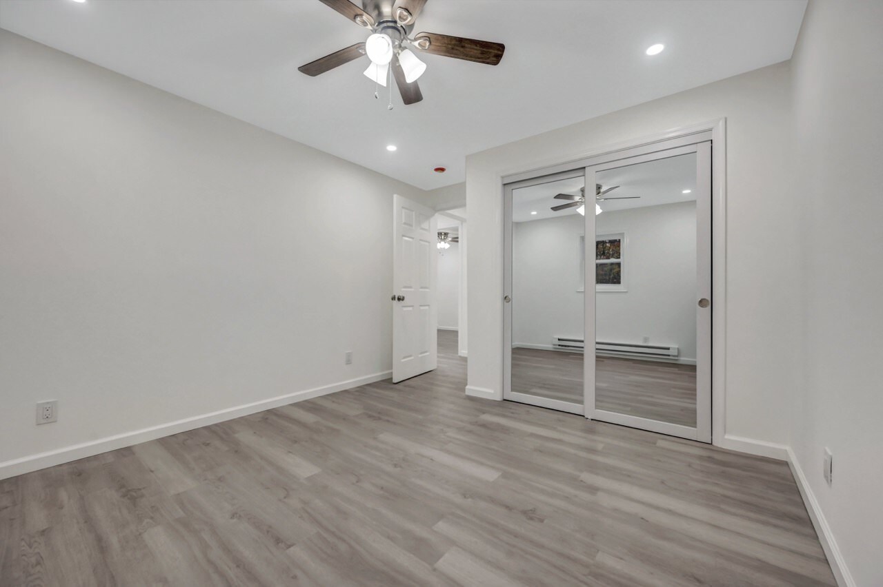 Building Photo - 752 Toll Rd