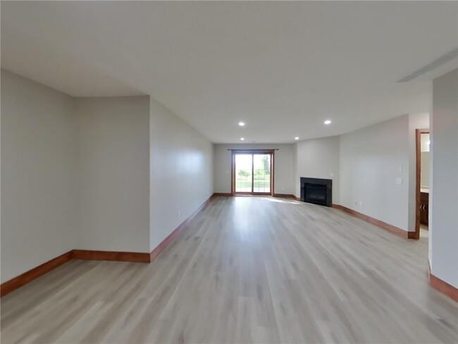 Building Photo - 11405 W Laketowne Dr