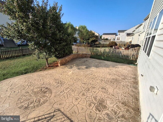 Building Photo - 5511 Joshua Tree Cir