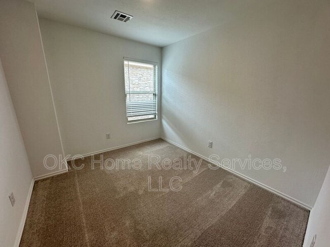 Building Photo - 3313 NW 148th St