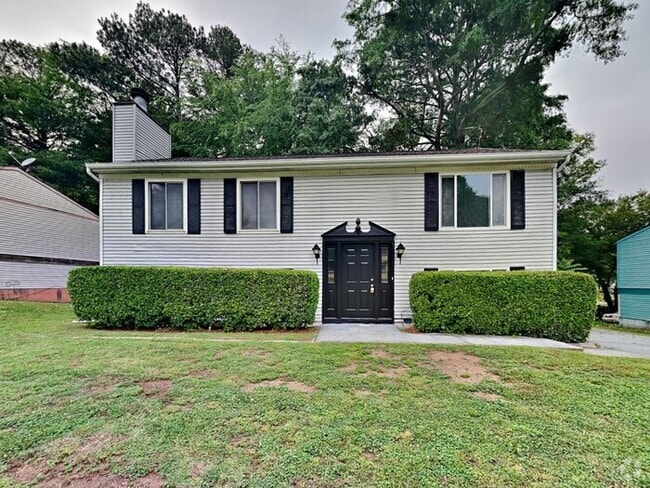 Building Photo - 4784 White Oak Trail