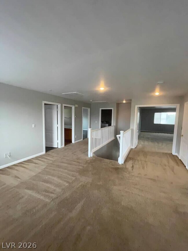 Building Photo - 7349 W Dolphine Crest Ave