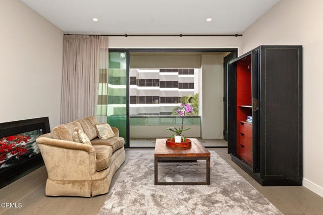 Building Photo - 388 Cordova St