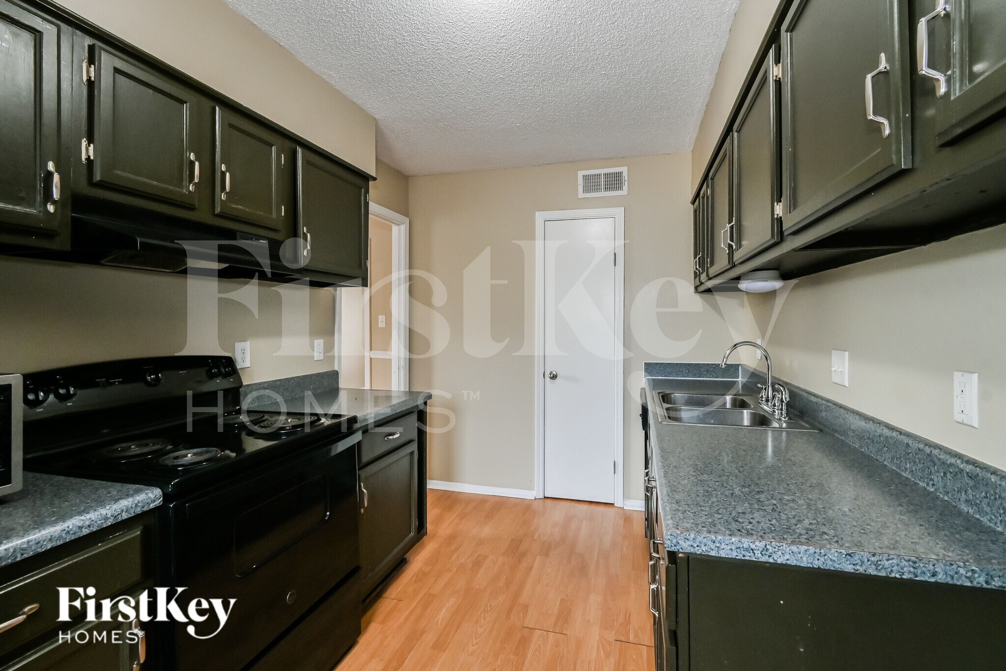 Building Photo - 6630 Windflower Ln